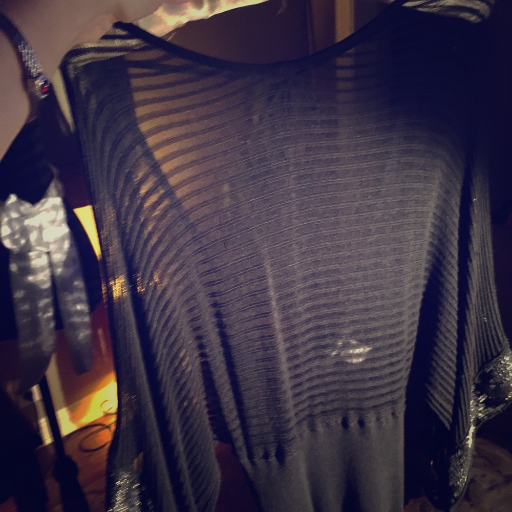 Arden B cocktail top